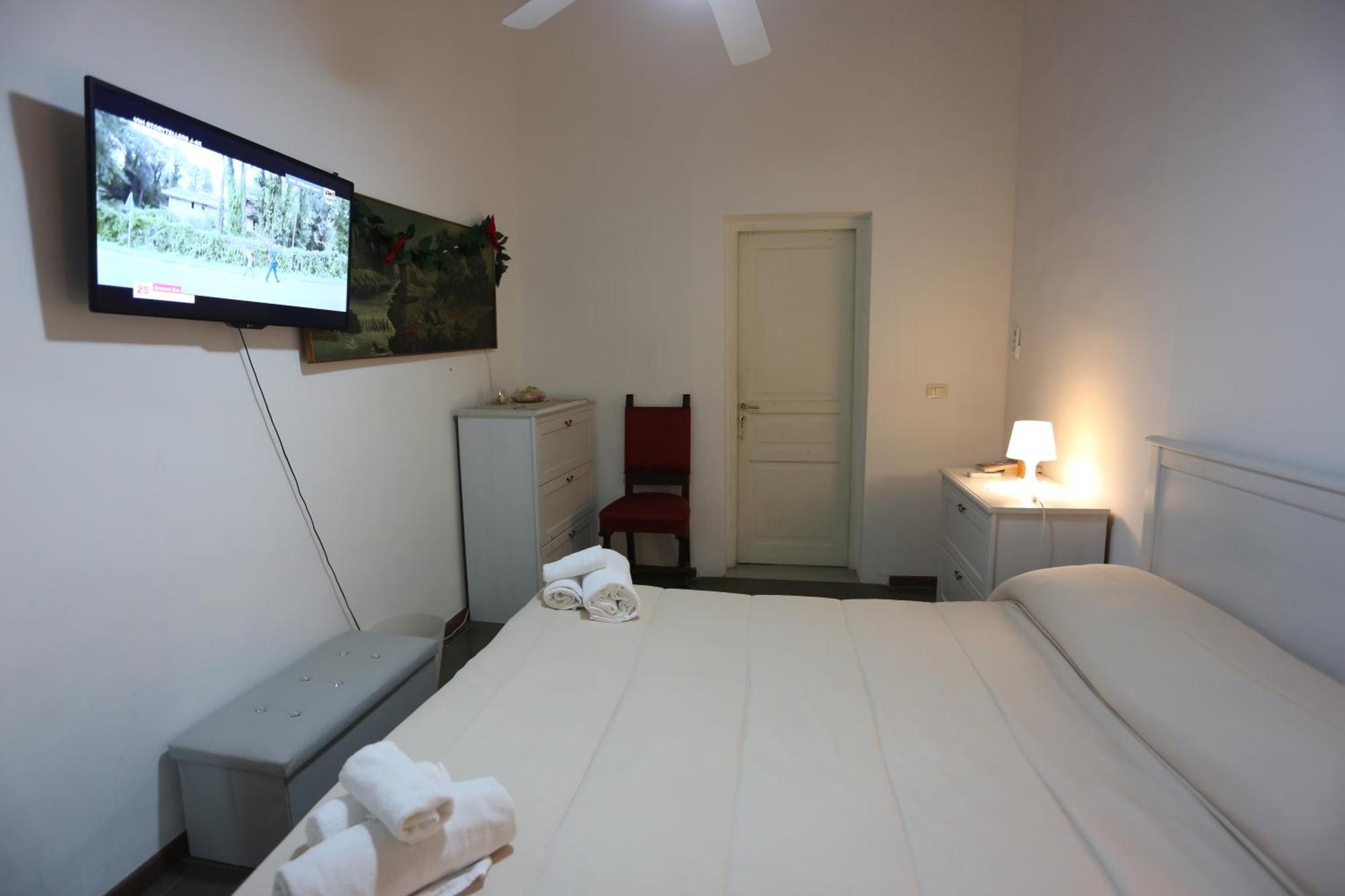 Bed and Breakfast A Casa Di Laura Катанія Номер фото